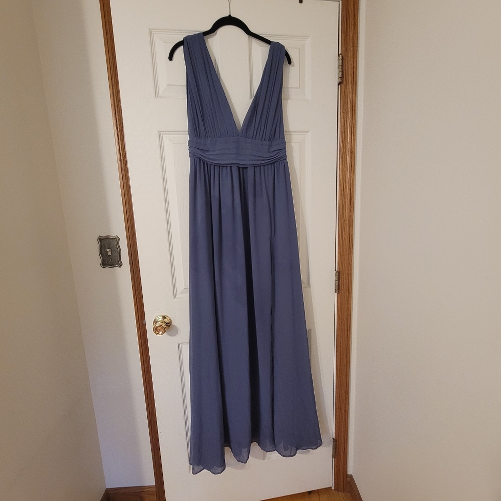 Lulu's Maxi Dress - Size M - Blue